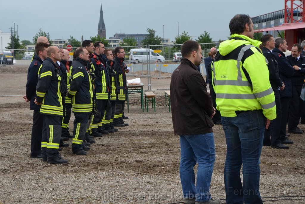 Erster Spatenstich Neues Feuerwehrzentrum Koeln Kalk Gummersbacherstr P081.JPG - Miklos Laubert
